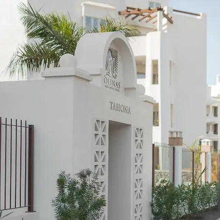 Semesterbostad Colinas - Tahona 3-2 Penthouse Jacuzzi & Pool View *